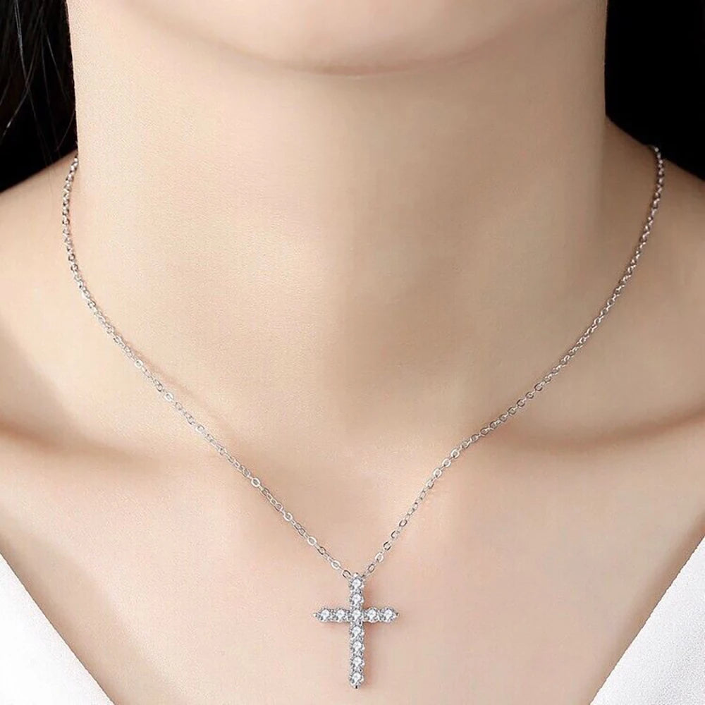 Women’s 925 moissanite cross pendant necklace for faith-based jewelry wear, anniversary gifts, and everyday elegance.