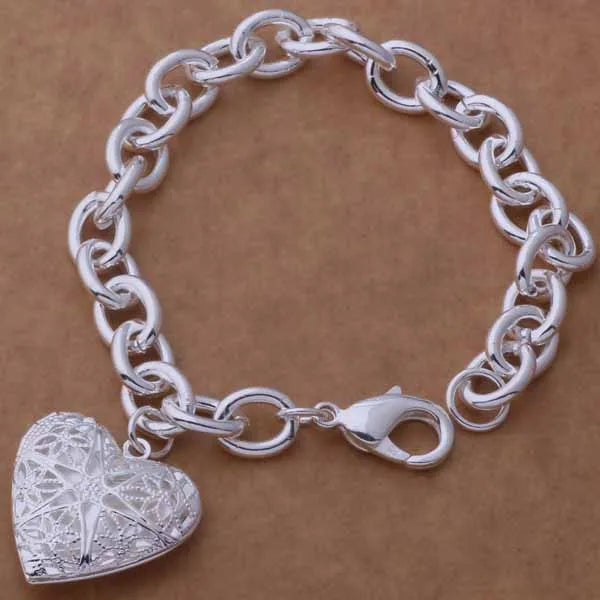 Women’s Dainty 925 Sterling Silver Heart Chain Bracelet silver bracelet for minimalist looks, casual wear, and special gifts.
