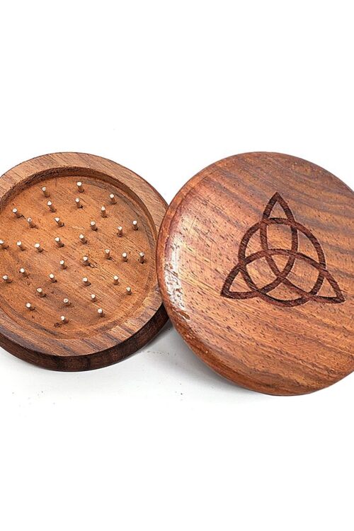 Triquetra Herb Grinder